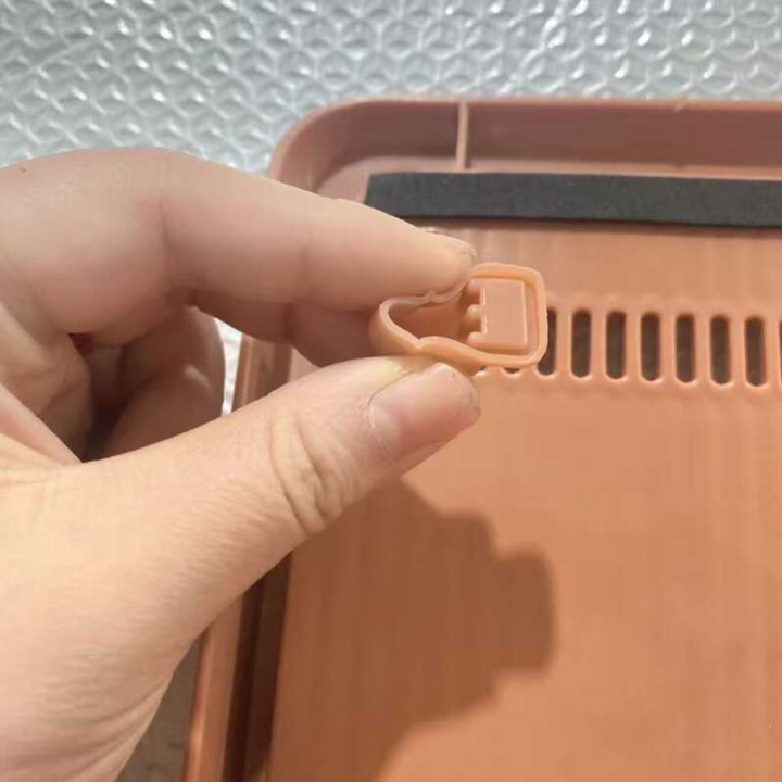 Leapmotor C10 Co-Pilot Armrest Table – Seamless Air Vent Design with Scratch-Resistant Protection