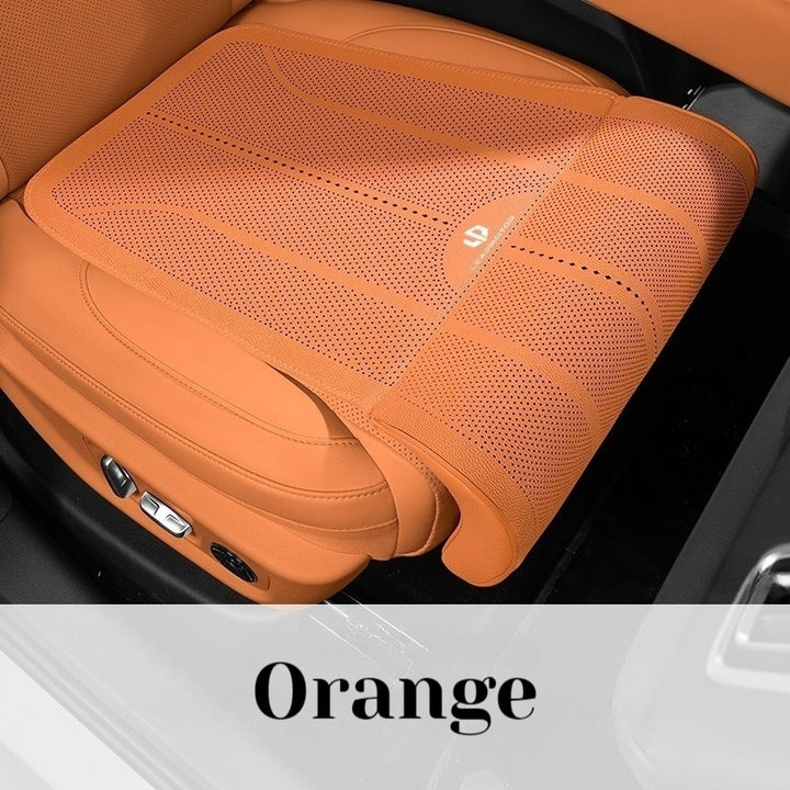 Car seat cushion with built-in leg rest for Leapmotor