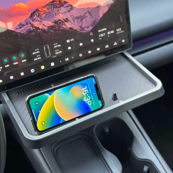 Leapmotor C10 Co-Pilot Armrest Table – Seamless Air Vent Design with Scratch-Resistant Protection