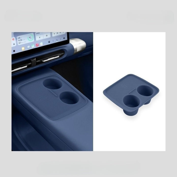 Wireless charging and water cup silicone case for Leapmotor B03X