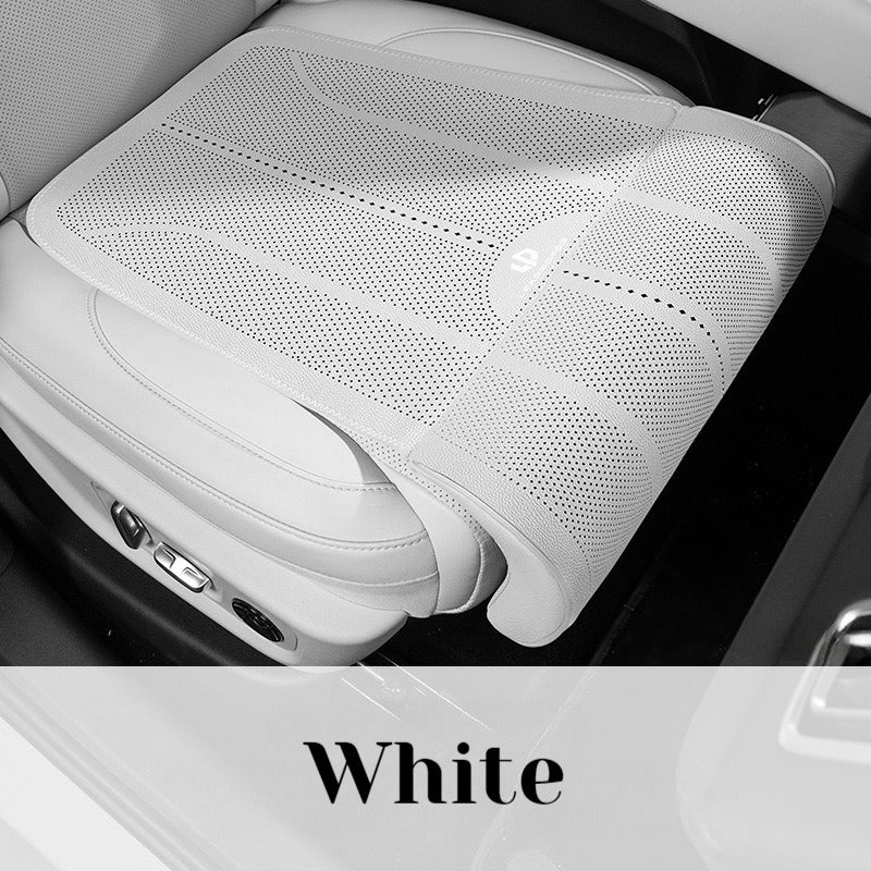 Car seat cushion with built-in leg rest for Leapmotor