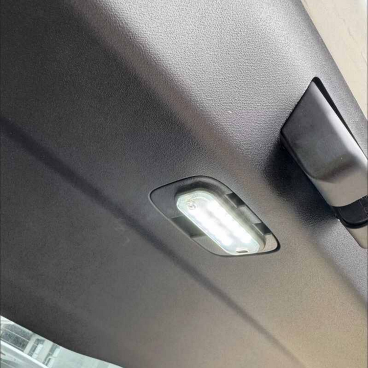 Wireless LED Trunk Light for Leapmotor