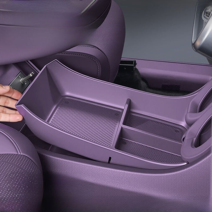 Center console lower storage box for Leapmotor B10