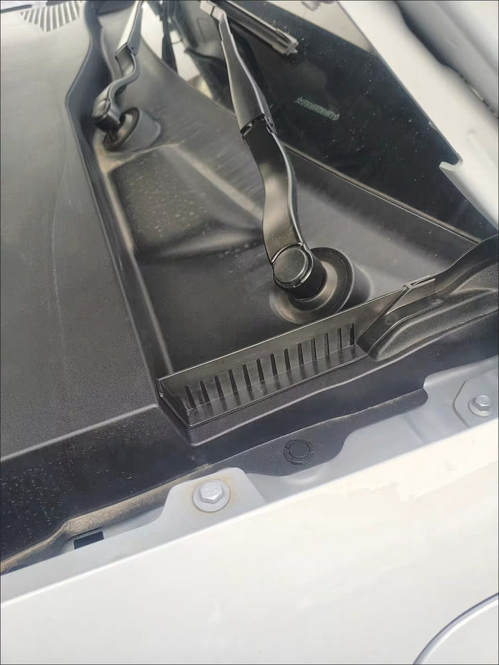 Cowl Drain Anti-Clog Guard for Leapmotor B03X