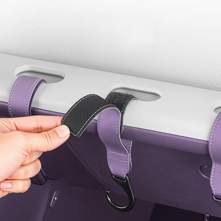 Passenger Side Leather Hook for Leapmotor B10