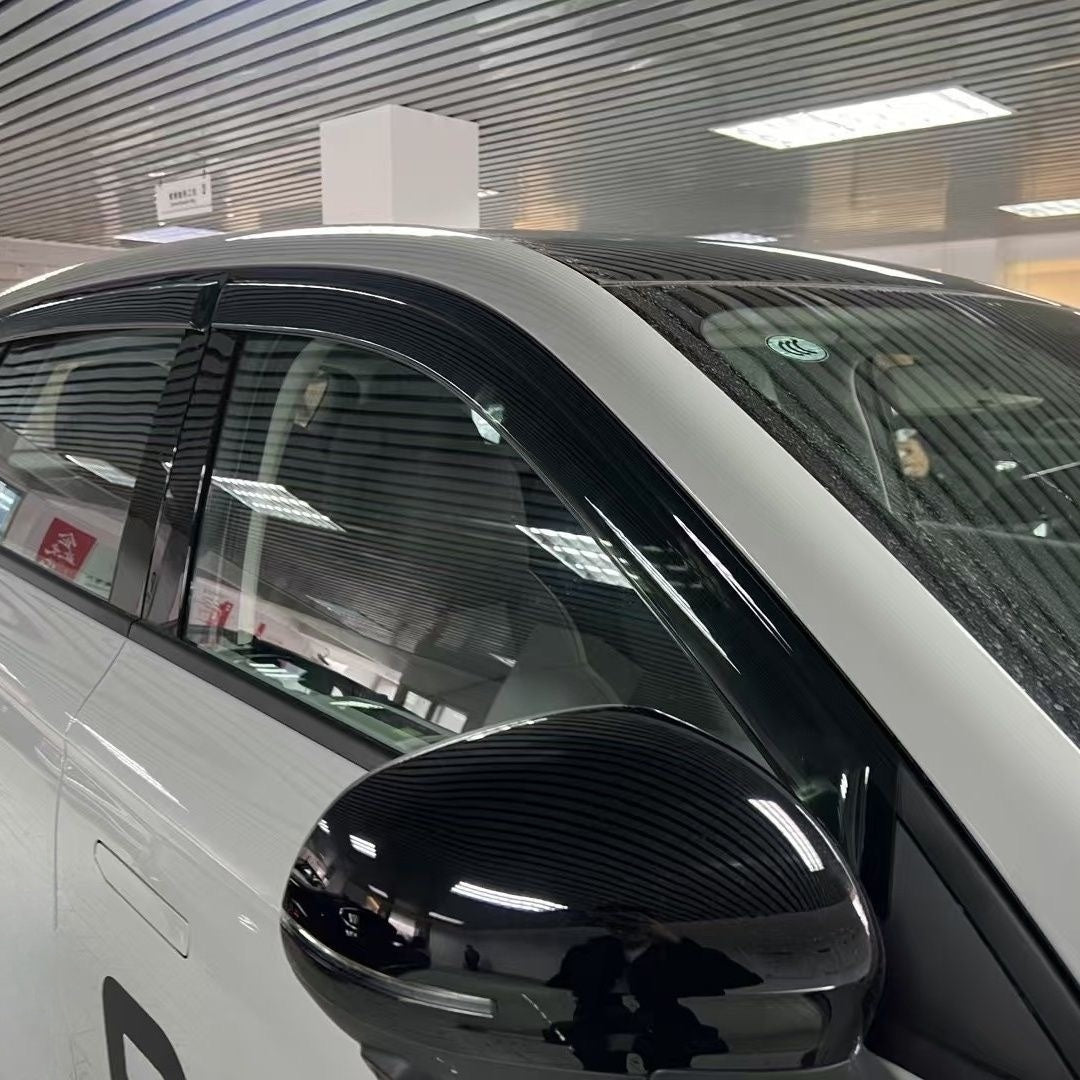 Komplett schwarzer Fenster-Windabweiser für Leapmotor