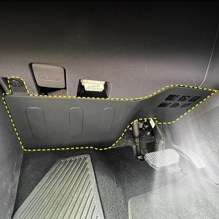 Plaque de protection de câblage ABS sous le volant pour Leapmotor B10