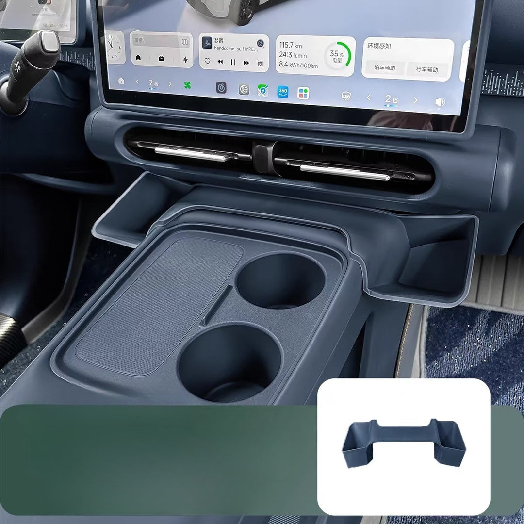 Caja de almacenamiento debajo de la pantalla de navegación para Leapmotor B03X