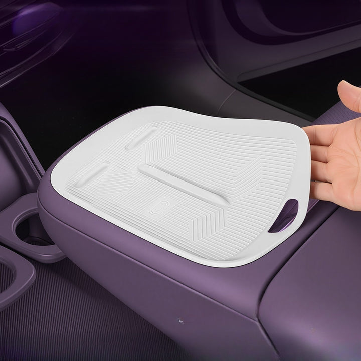 Central Control Wireless Charging Protective Pad for Leapmotor B10