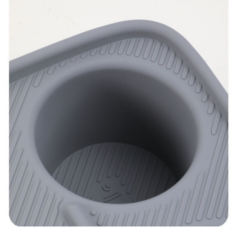 Wireless charging and water cup silicone case for Leapmotor B03X