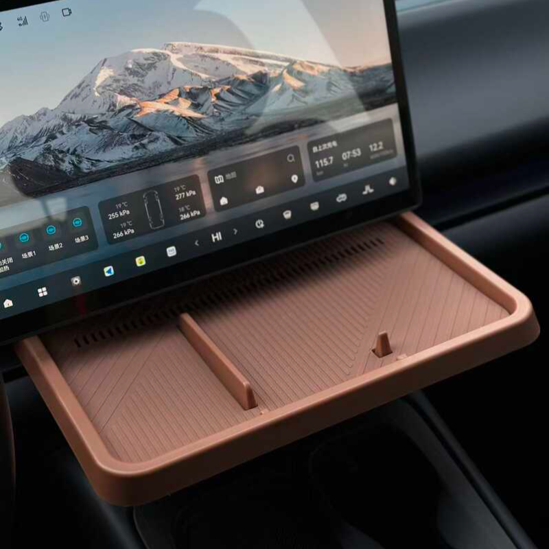 Leapmotor C10 Co-Pilot Armrest Table – Seamless Air Vent Design with Scratch-Resistant Protection