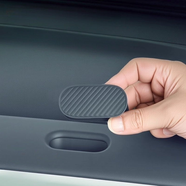 Cache-orifice côté passager avec joint en silicone pour Leapmotor