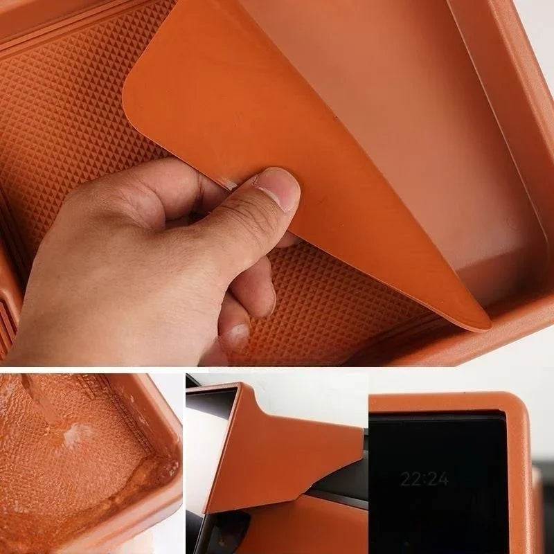 Storage compartment behind the center console screen for Leapmotor C10 - COSYEV