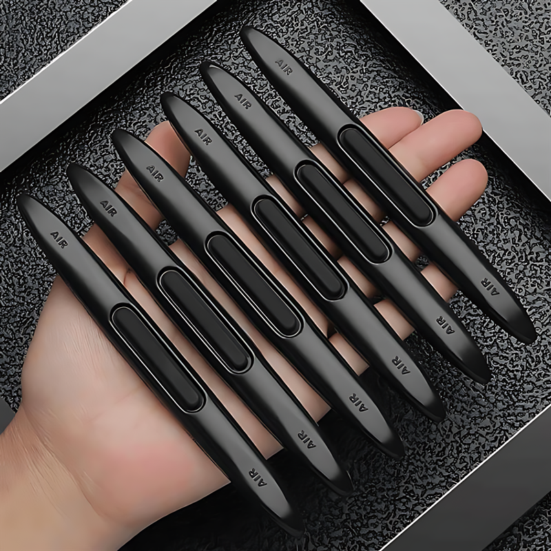 Built-in airbag-compatible silicone bumpers