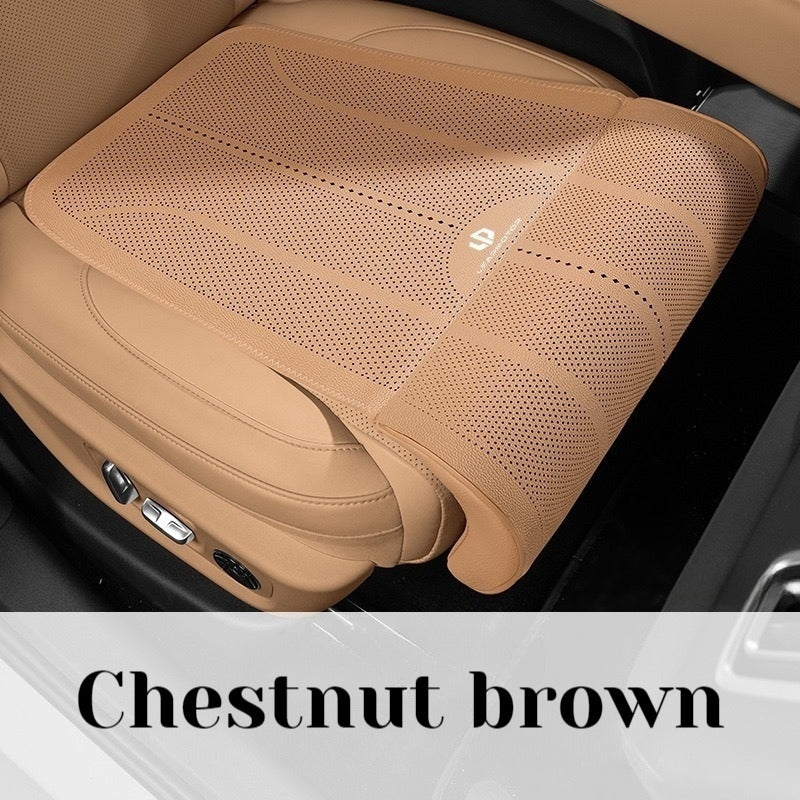 Car seat cushion with built-in leg rest for Leapmotor