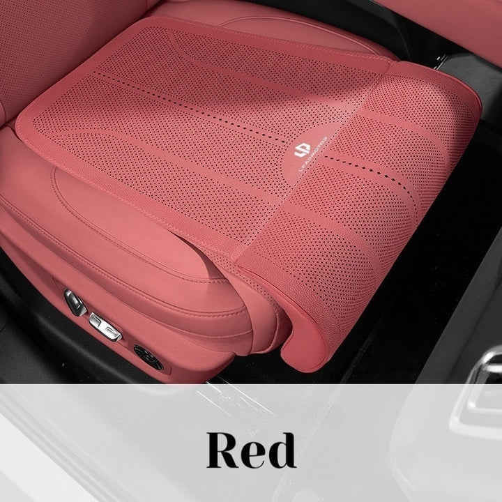 Car seat cushion with built-in leg rest for Leapmotor