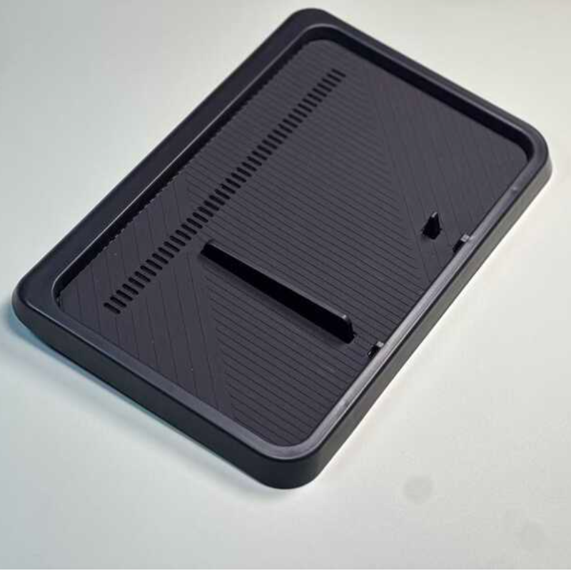 Leapmotor C10 Co-Pilot Armrest Table – Seamless Air Vent Design with Scratch-Resistant Protection