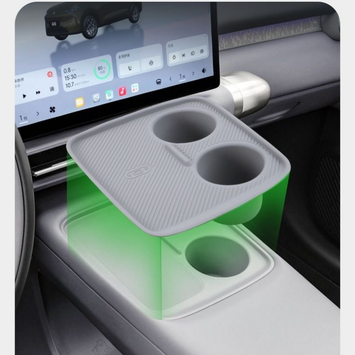 Wireless charging and water cup silicone case for Leapmotor B03X