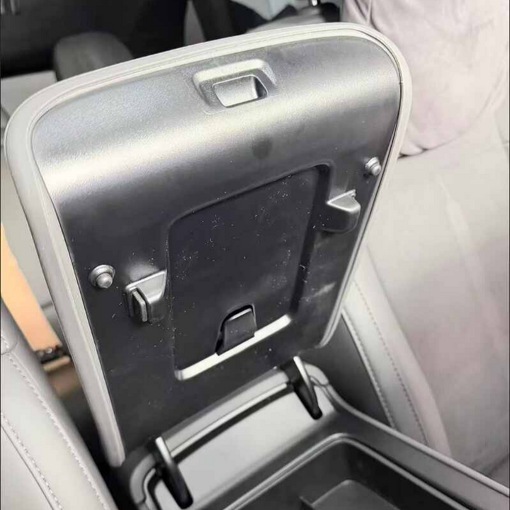 Armrest silicone cover for Leapmotor B05