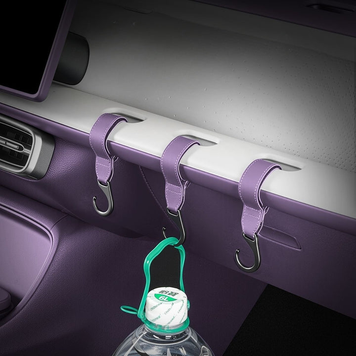 Passenger Side Leather Hook for Leapmotor B10