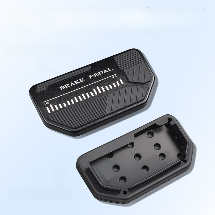 Throttle and brake pedals for Leapmotor B05