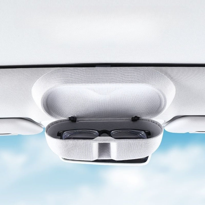 One-piece eyeglass case for Leapmotor - COSYEV