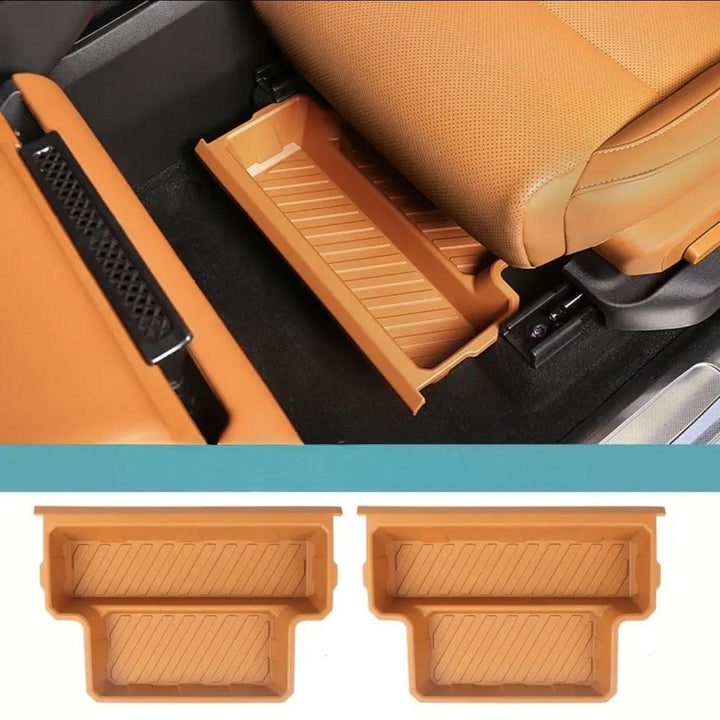 Front underseat storage box for Leapmotor C10